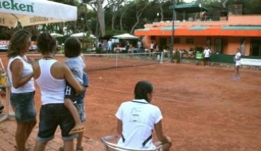 Il Tennis Club dei vip torna in mano al Comune