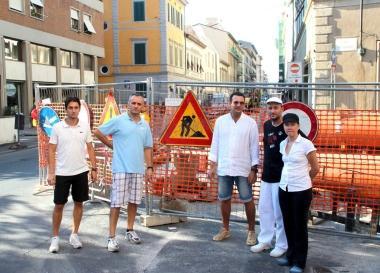 Anche una pagina su Facebook
