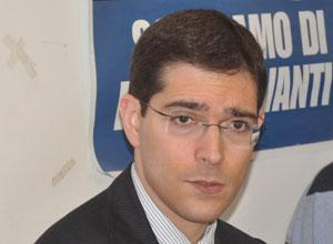 Capezzone inaugura la parata dei big