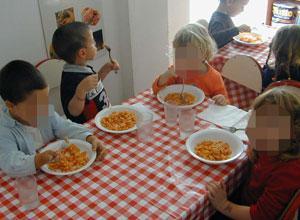 I genitori contestano i nuovi prezzi dei buoni pasto scolastici