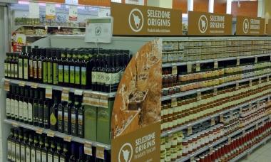 <b>CONAD. </b>Prodotti tipici maremmani allinterno di un supermercato 