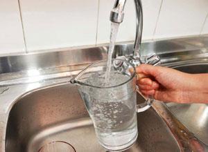 Acqua meno cara per le famiglie numerose
