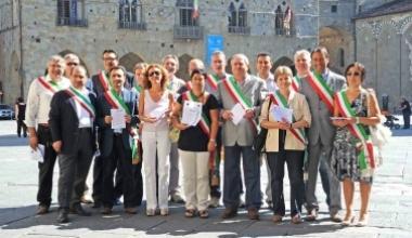 Sindaci in corteo contro la manovra