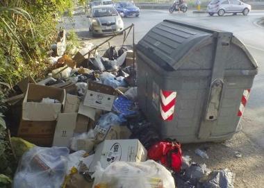 I rifiuti in via del Brennero 