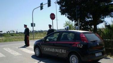 Controllo dei carabinieri nella zona delle Spiagge Bianche