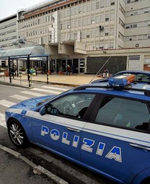 Furto in ospedale, volontario sospeso