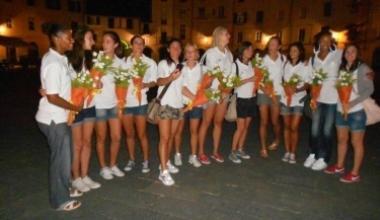 Il Basket Le Mura fa festa con i tifosi