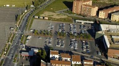 L’autolavaggio a fianco di Panorama visto dall’alto