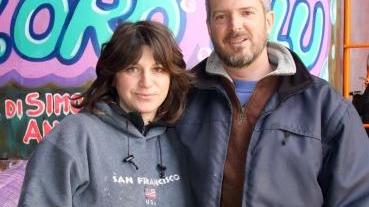 <strong>FUORI DAL CORO.</strong> I carristi Simone Politi e Priscilla Borri