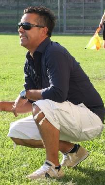 Il mister del PietraMarina Simone Giuli 
