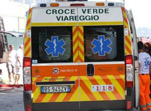 Scooter contro auto un ferito gravissimo