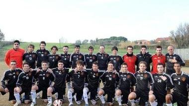 La squadra del Cecina 2000 che ha iniziato la stagione con un successo