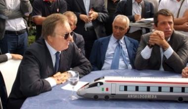 Il trenino di AnsaldoBreda passa sul tavolo del ministro Matteoli 
