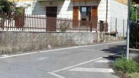 L'accusa degli inquirenti: «Qualcuno sta aiutando il pirata della strada»