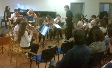 Bimbi a scuola di musica 