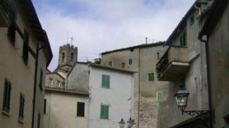 Uno scorcio del paese di Sasso Pisano dove presto sarà presente il paese africano