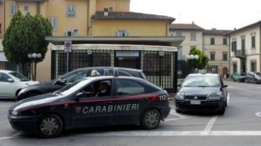 Calci e pugni nel pub in due finiscono all'ospedale