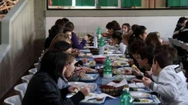 Scuola, riprendono trasporto e mensa