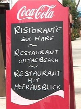 Il men&ugrave; di un ristorante sul mare 