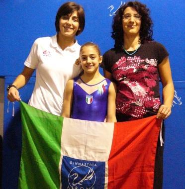 Sofia Bonistalli con le istruttrici dellAirone-Argotape 