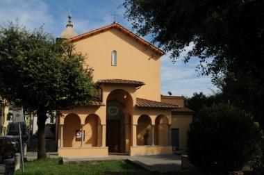 La chiesa di Ponte S. Pietro oggetto del furto di rame (vip)  