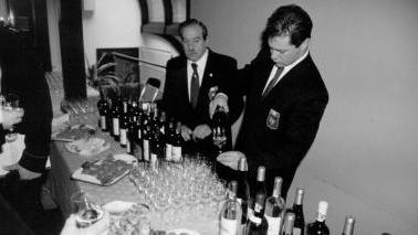Vini e cibi tipici della Lucchesia degustazioni sotto il loggiato