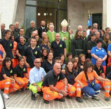 Due momenti della festa per i 100 anni della Misericordia di San Miniato Basso 