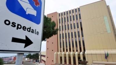 Se paghi il triplo all'ospedale la visita la fai subito