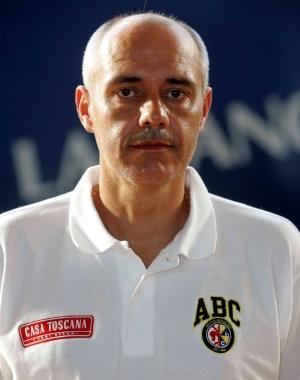 Luca Ciaboco ha assunto la carica di coach dellAbc dopo aver maturato esperienza nelle categorie superiori e aver vissuto una stagione (lultima) alla finestra 