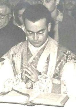 <b>DON ENZO </b>in una vecchia foto 