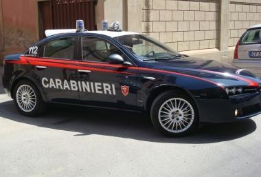 Una volante dei carabinieri 