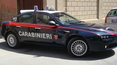 Una volante dei carabinieri