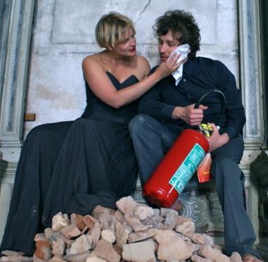 Una scena di Monstrum proposto daInquantoteatro 