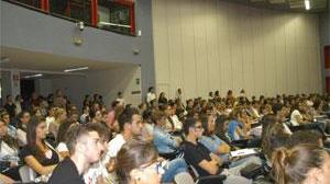 Economia, la carica delle matricole «Vogliamo fare i commercialisti»