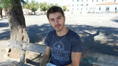 Michele Riondino fa il turista tra un set e l'altro di "Acciaio"