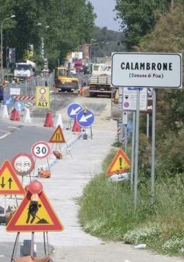 Lavori in corso lungo il viale del Tirreno a Calambrone interrotti a luglio, presto riprenderanno 