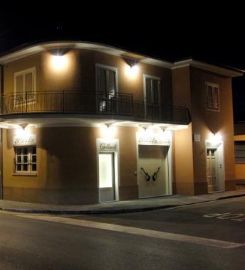 Il Blitz Live Music Pub in piazza della Repubblica a San Giovanni alla Vena 