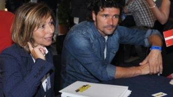 Monica Giuntini al tavolo contrattazioni