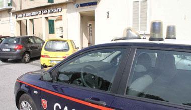 Rapina alla banca di piazza Dante: bandito fugge con 3mila euro