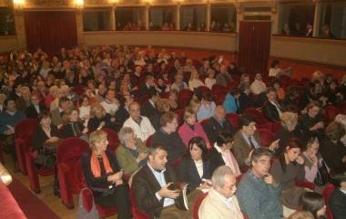 Pubblico al Teatro del Giglio 