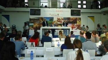 <b>UN INCONTRO </b>nei padiglioni di Maremma Food Shire