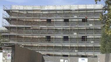 L’edificio in costruzione