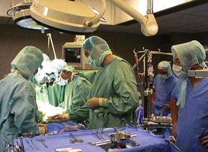 Nuovo tipo di pacemaker, intervento al Santa Chiara su un uomo di 32 anni