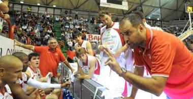 Coach Paolo Moretti   