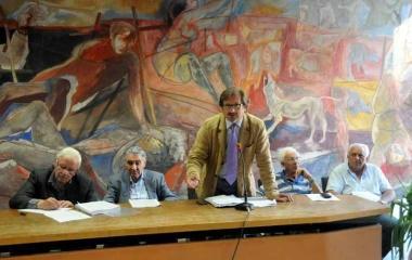 Lassemblea indetta in Comune dalla associazione Frediani 