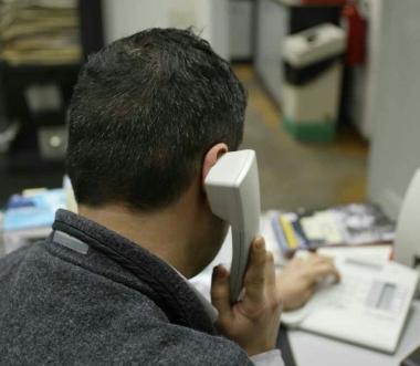 <b>TELEFONO IN TILT.</b> In via Roma 