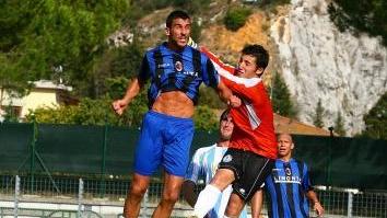 Un momento di una gara dei campionati dilettanti della provincia apuana (foto d’archivio)