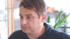 Raffaello Giovannoni, figlio di Carla Pierinelli, lavora in banca