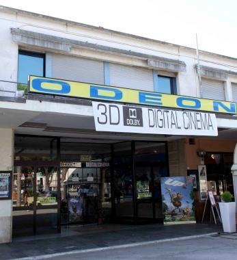 <b>CINEMA.</b> Lingresso del cinema Odeon in Passeggiata 