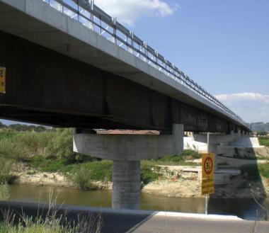 Uno scorcio della Bretella del Cuoio, i cui lavori secondo lassessorato ai lavori pubblici della Provincia dovrebbero terminare entro la fine dellanno 